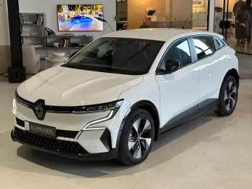 RENAULT Megane E-TECH Techno 220  2XVerfügbar ACC Kam.