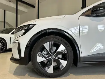 RENAULT Megane E-TECH Techno 220  2XVerfügbar ACC Kam.
