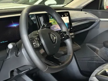 RENAULT Megane E-TECH Techno 220  2XVerfügbar ACC Kam.