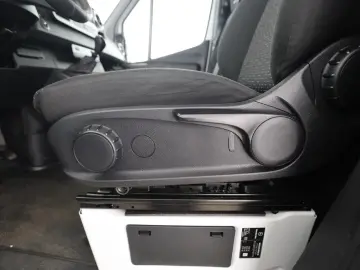 MERCEDES-BENZ Sprinter 317 CDI Kasten Hoch Standard Pro Navi