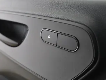 MERCEDES-BENZ Sprinter 317 CDI Kasten Hoch Standard Pro Navi