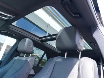 MERCEDES-BENZ GLE 300 d 4M 3xAMG 7-SITZE 360  AIRMAT…