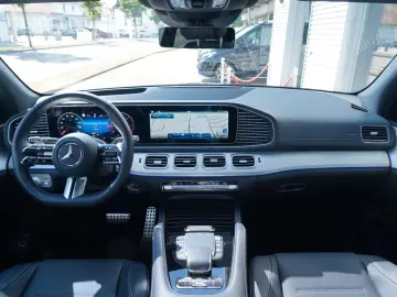 MERCEDES-BENZ GLE 300 d 4M 3xAMG 7-SITZE 360  AIRMAT…