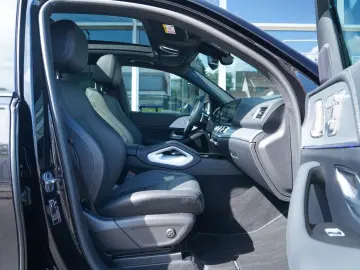 MERCEDES-BENZ GLE 300 d 4M 3xAMG 7-SITZE 360  AIRMAT…