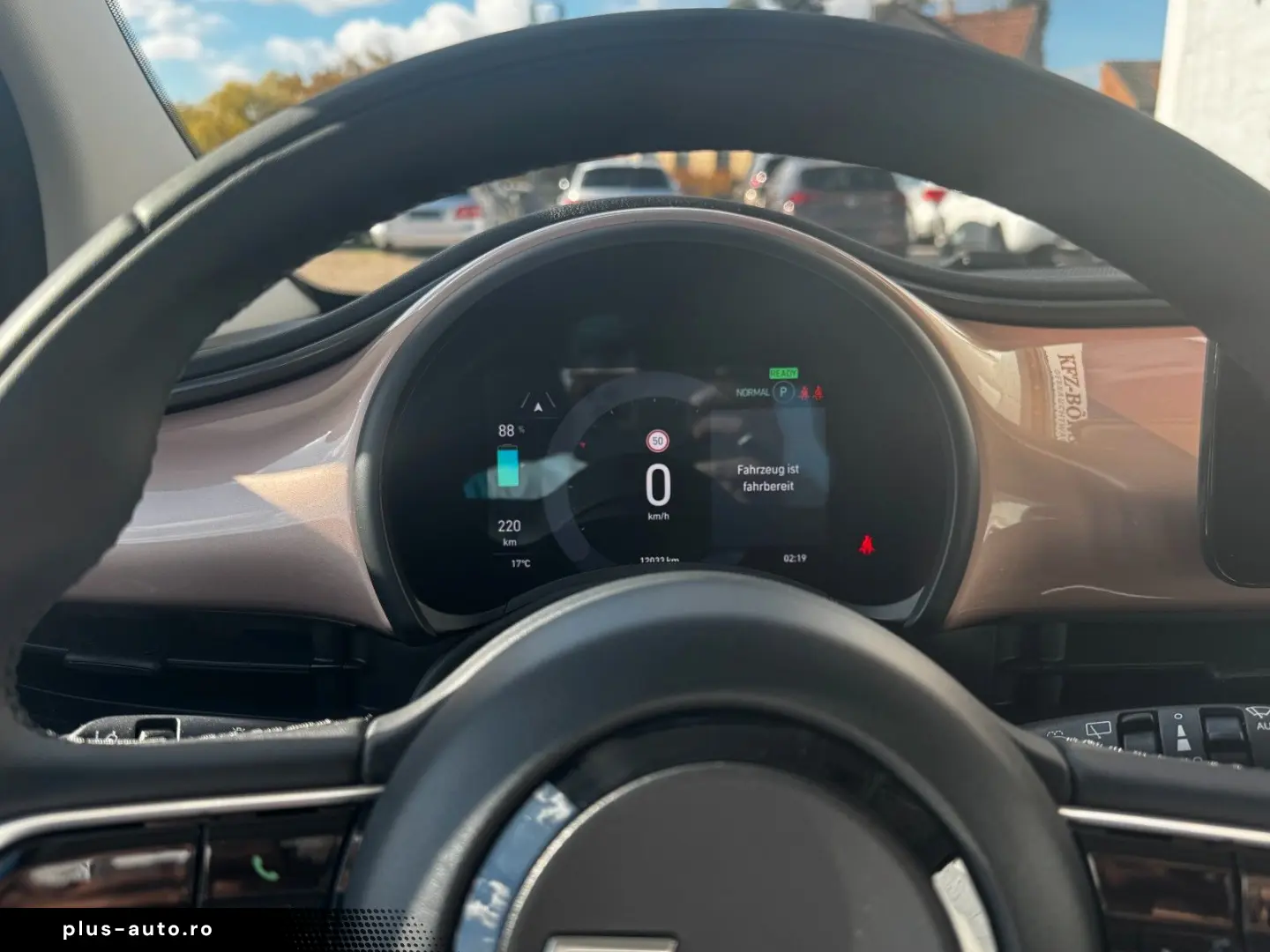 FIAT 500e  Große Batterie Carplay Schnellladefunktion