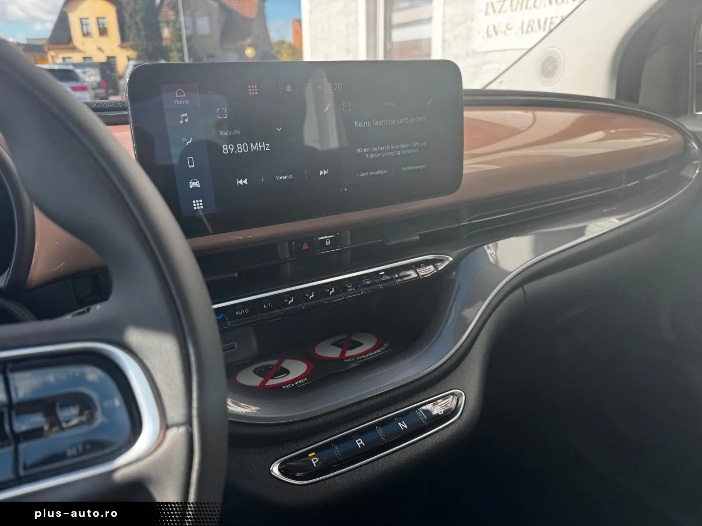 FIAT 500e  Große Batterie Carplay Schnellladefunktion