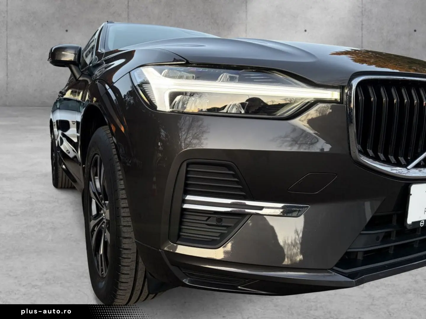 VOLVO XC60 B4 AWD Momentum Pro LEDER   GOOGLE MAPS   K