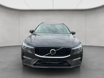 VOLVO XC60 B5 AWD Leder-Beige ACC BLIS