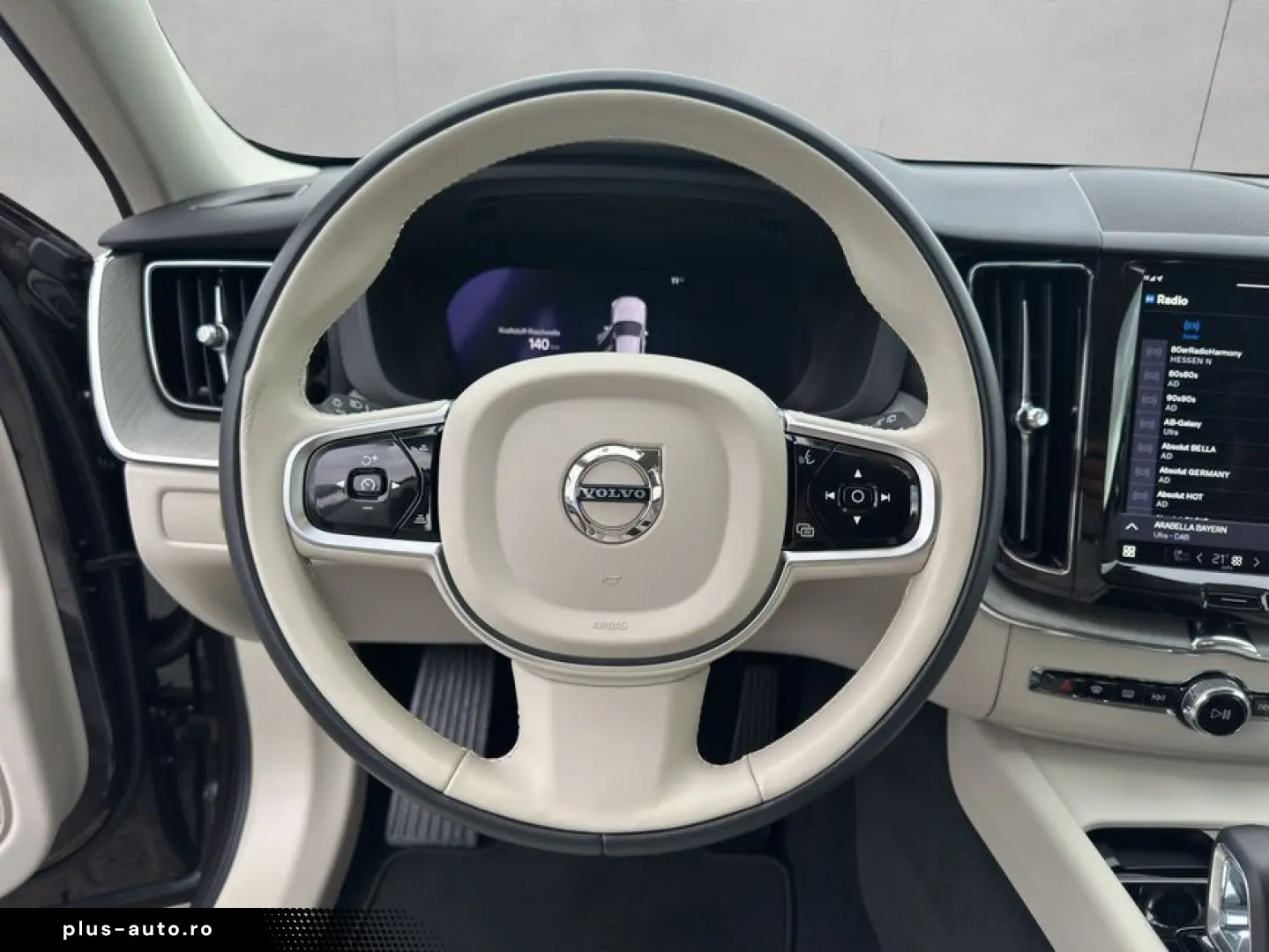 VOLVO XC60 B5 AWD Leder-Beige ACC BLIS