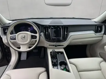 VOLVO XC60 B5 AWD Leder-Beige ACC BLIS