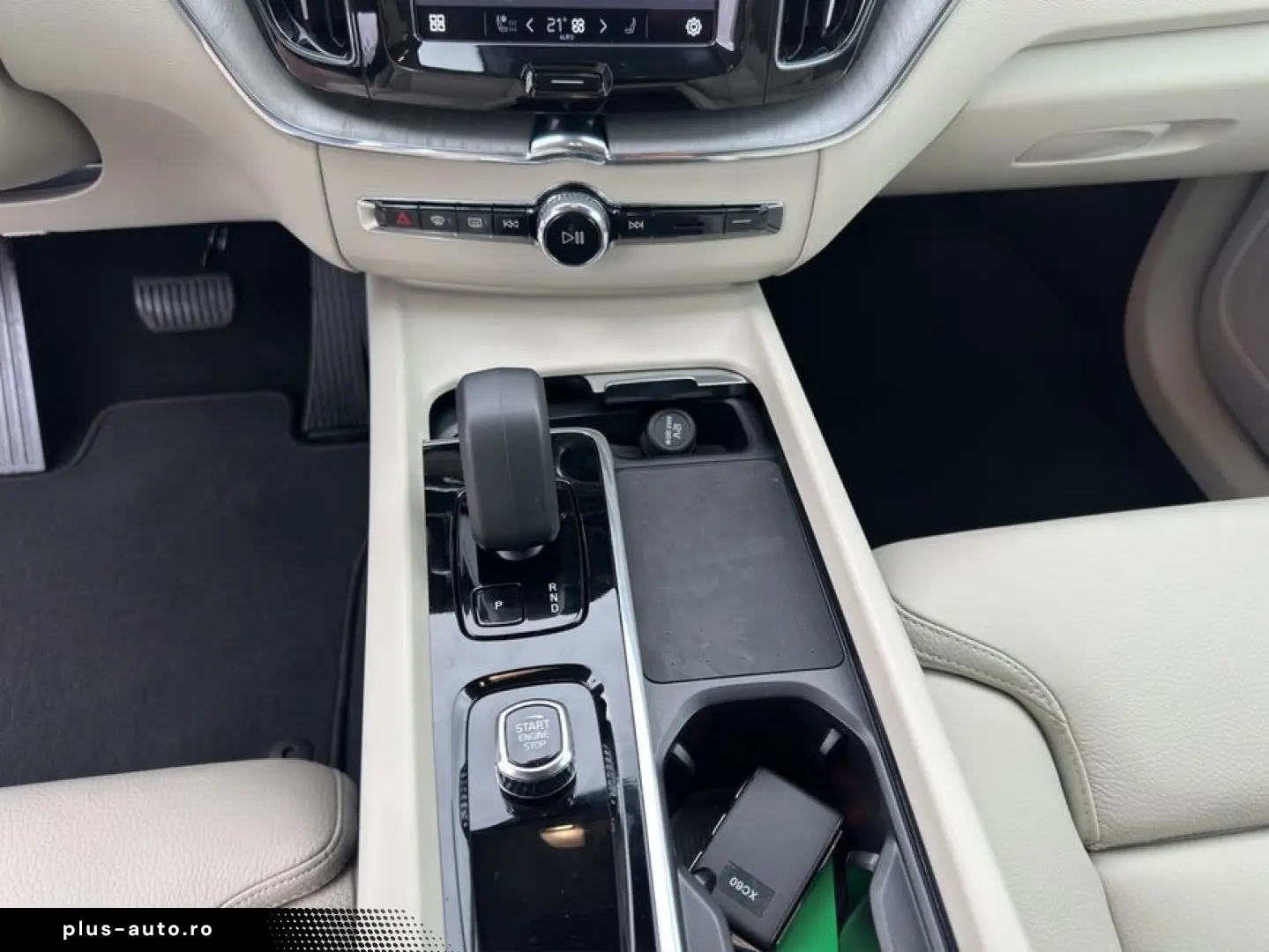 VOLVO XC60 B5 AWD Leder-Beige ACC BLIS