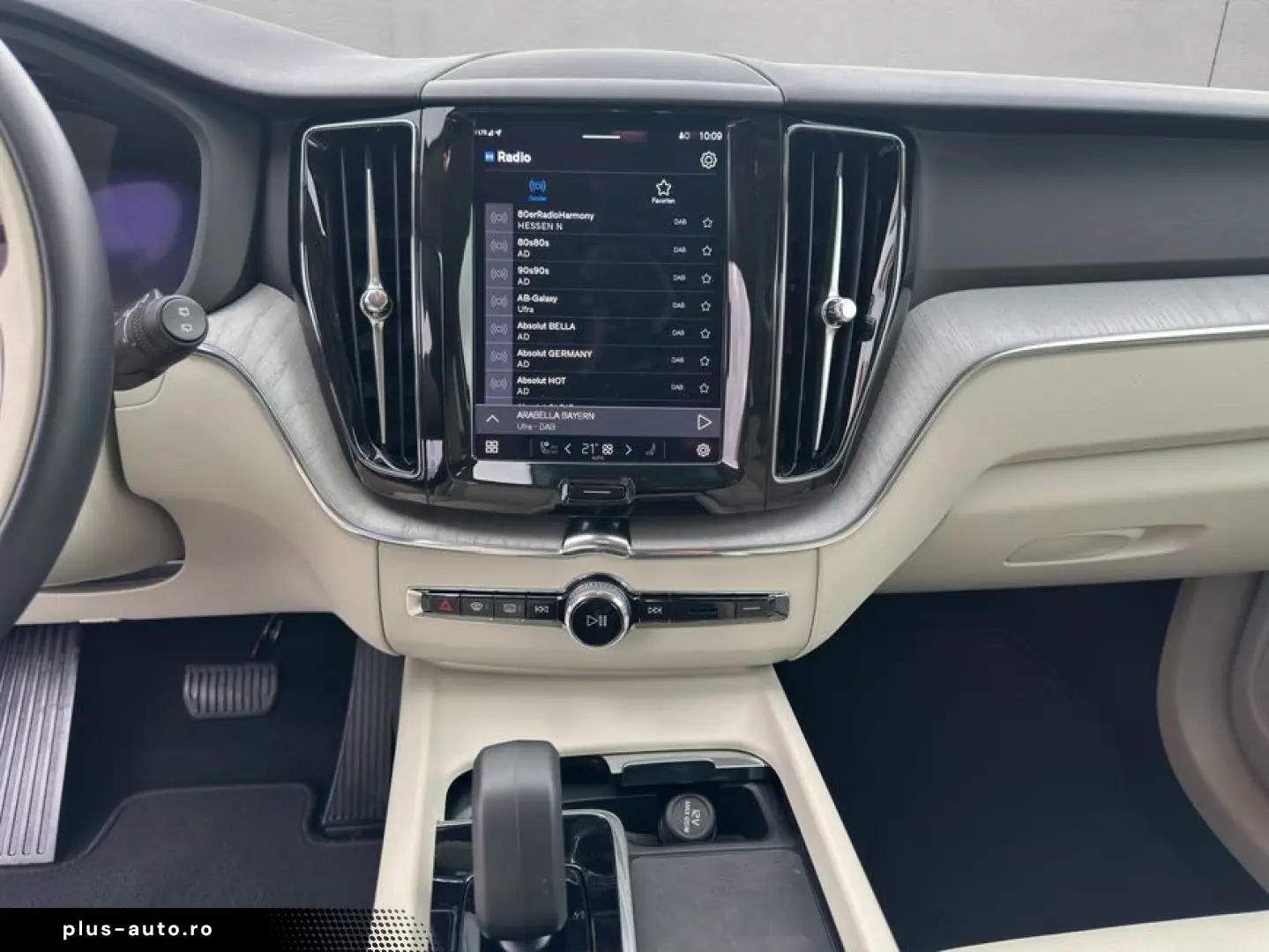 VOLVO XC60 B5 AWD Leder-Beige ACC BLIS