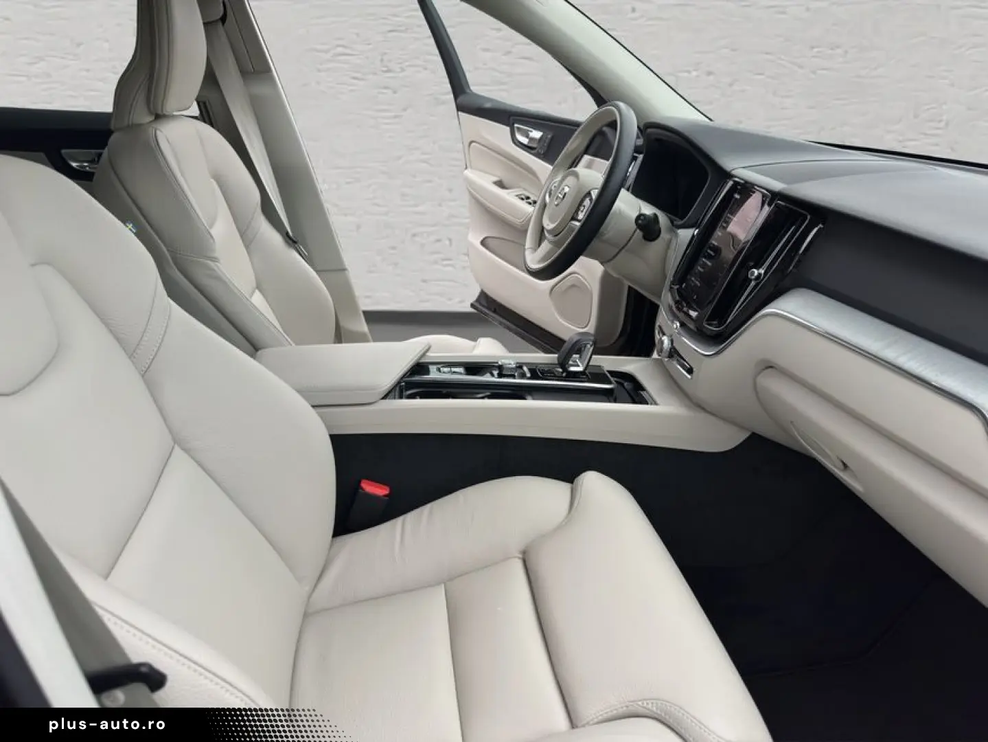 VOLVO XC60 B5 AWD Leder-Beige ACC BLIS