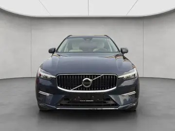 VOLVO XC60 B5 B AWD Core  Leder   Driver Assistance