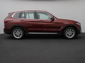 BMW X3 xD30e Kamera HUD DAB AHK Sport Komfort Leder