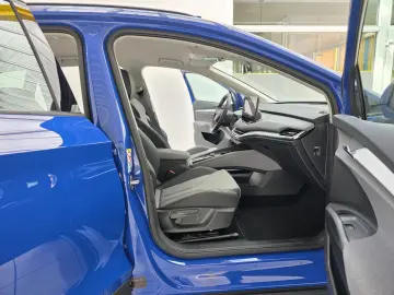 SKODA Enyaq 60 Loft Wärmepumpe Rückfahrkamera LED