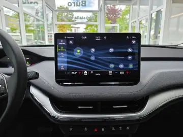 SKODA Enyaq 60 Loft Wärmepumpe Rückfahrkamera LED