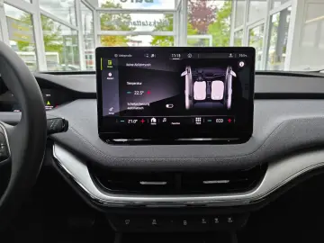 SKODA Enyaq 60 Loft Wärmepumpe Rückfahrkamera LED