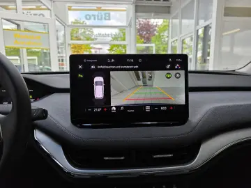 SKODA Enyaq 60 Loft Wärmepumpe Rückfahrkamera LED