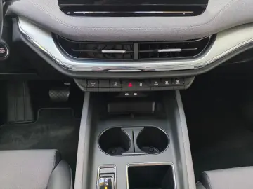 SKODA Enyaq 60 Loft Wärmepumpe Rückfahrkamera LED