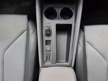 SKODA Enyaq 60 Loft Wärmepumpe Rückfahrkamera LED