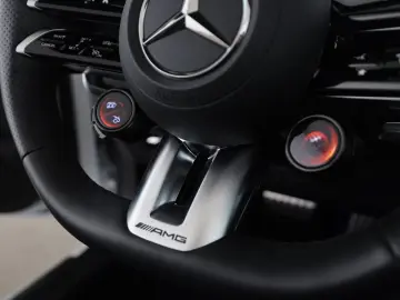 MERCEDES-BENZ SL 63 AMG 4M  AMG Night Massage HA-Lenkung HUD