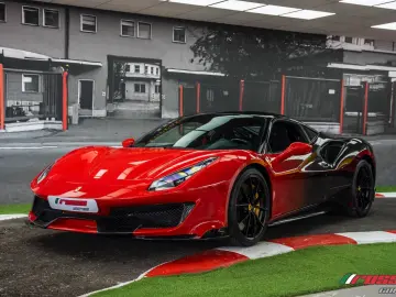 FERRARI 488 Pista   ORIGINALTY IN ITS PUREST FORM