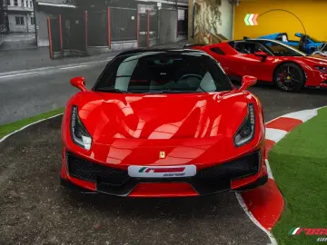 FERRARI 488 Pista   ORIGINALTY IN ITS PUREST FORM