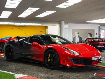 FERRARI 488 Pista   ORIGINALTY IN ITS PUREST FORM
