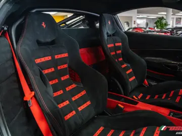 FERRARI 488 Pista   ORIGINALTY IN ITS PUREST FORM