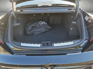 AUDI RS e-tron GT quattro  SOH 94% Matrix Pano HuD
