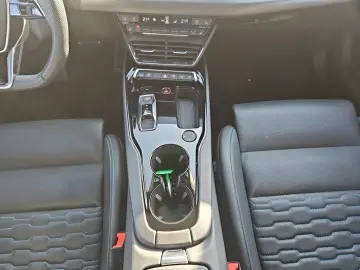 AUDI RS e-tron GT quattro  SOH 94% Matrix Pano HuD
