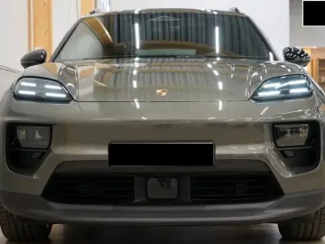 PORSCHE Macan Electric 4 PANO SPORT CHRONO PAKET