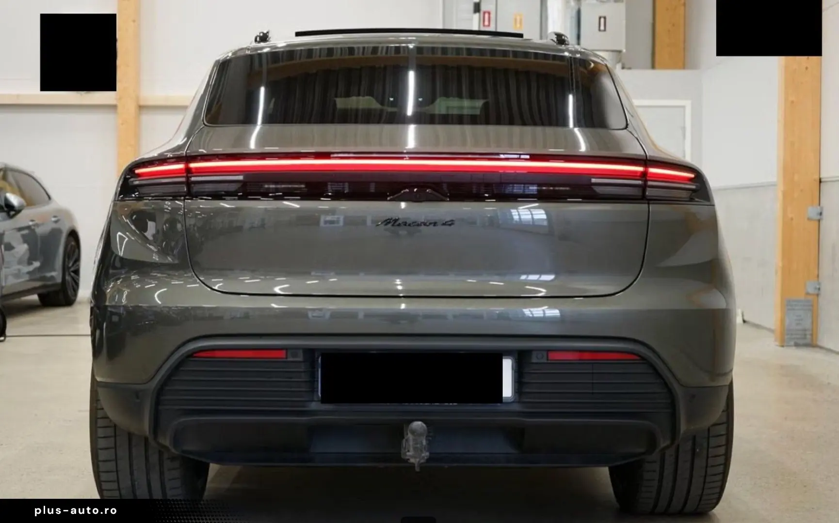 PORSCHE Macan Electric 4 PANO SPORT CHRONO PAKET