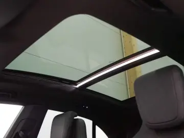 PORSCHE Macan Electric 4 PANO SPORT CHRONO PAKET