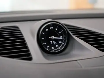 PORSCHE Macan Electric 4 PANO SPORT CHRONO PAKET