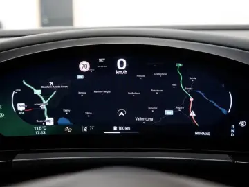 PORSCHE Macan Electric 4 PANO SPORT CHRONO PAKET