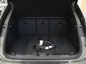 PORSCHE Macan Electric 4 PANO SPORT CHRONO PAKET