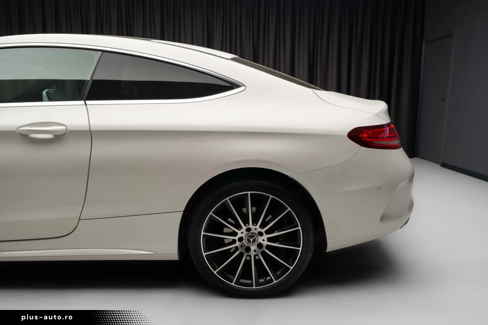 Mercedes C200 Coupe 4Matic