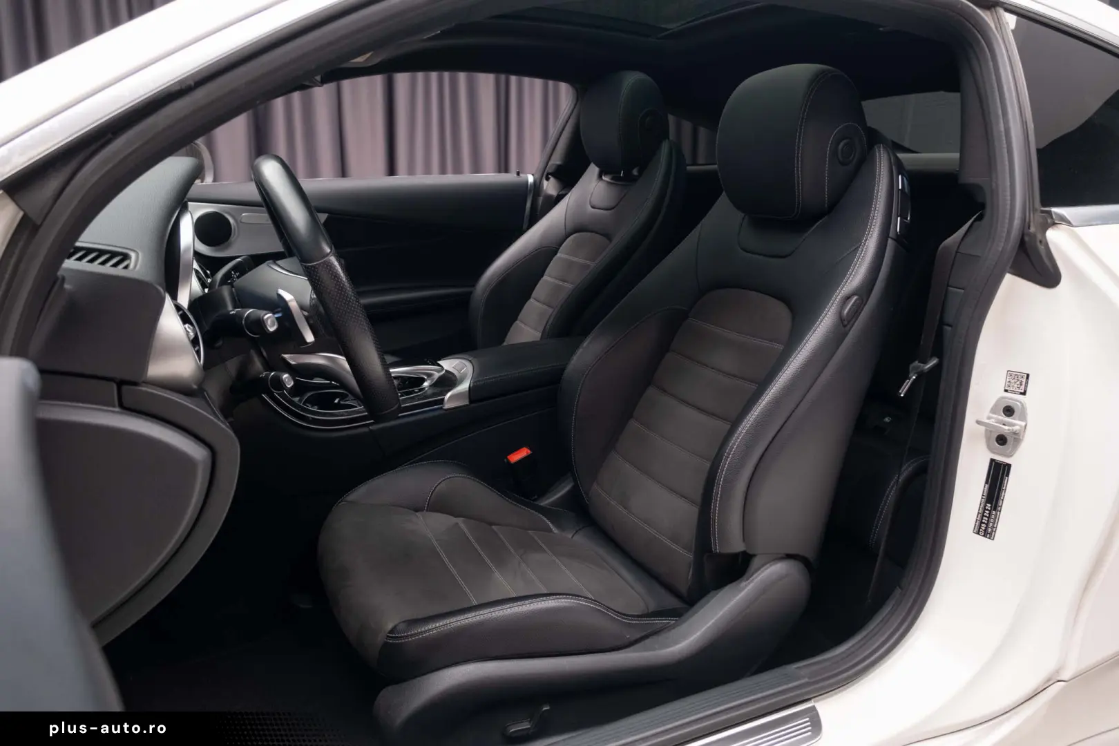 Mercedes C200 Coupe 4Matic