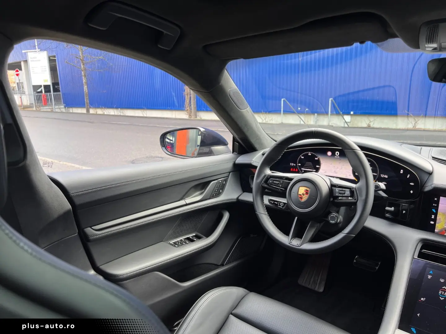 PORSCHE Taycan Turbo · Burmester · Hinterachs · Inno ·