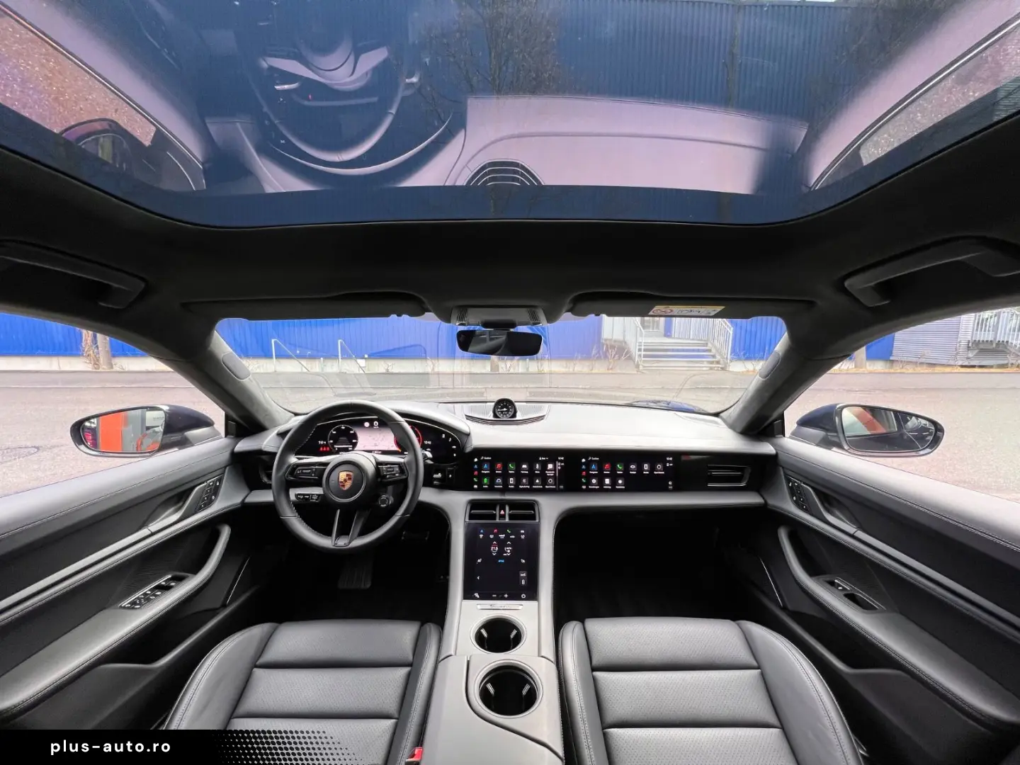 PORSCHE Taycan Turbo · Burmester · Hinterachs · Inno ·
