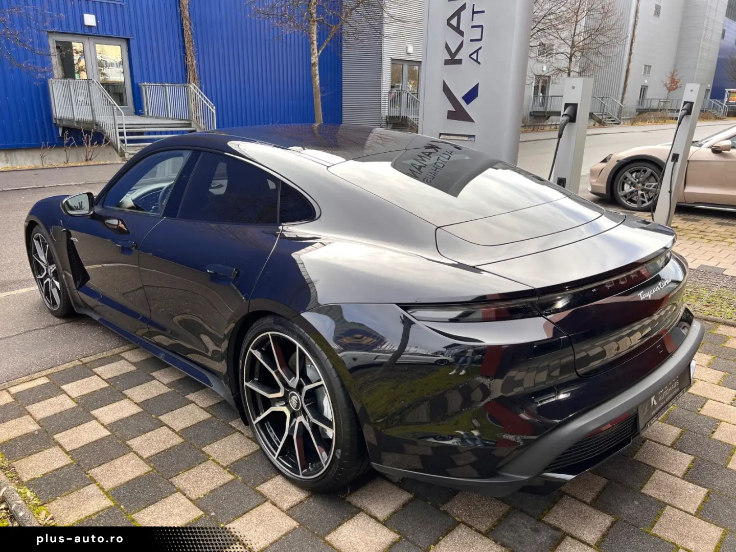 PORSCHE Taycan Turbo · Burmester · Hinterachs · Inno ·