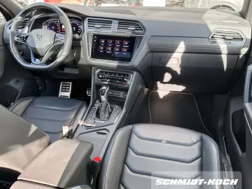 VW Tiguan R 2.0 TSI DSG 4M AHK PANO LEDER H K Navi