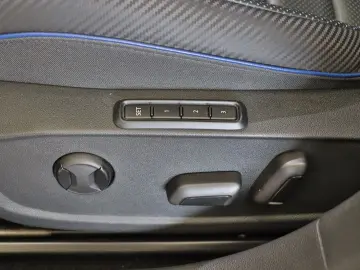 VW GOLF R PERFOMANCE 20 Jahre Edition 2.0TSI  AKRAP
