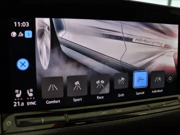 VW GOLF R PERFOMANCE 20 Jahre Edition 2.0TSI  AKRAP