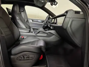 PORSCHE Cayenne S