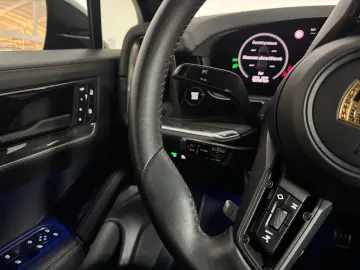 PORSCHE Cayenne S