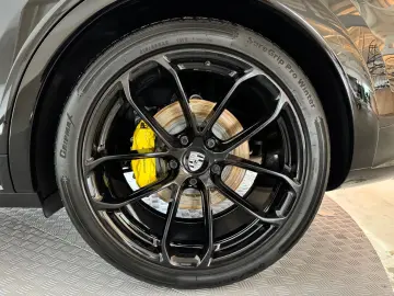 PORSCHE Cayenne S