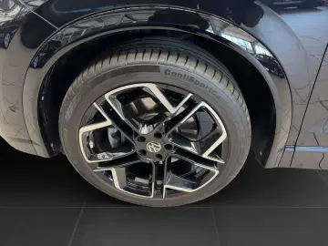 VW Tiguan 2.0 TDI DSG R-LINE BLACK STYLE STDHZ VOLL